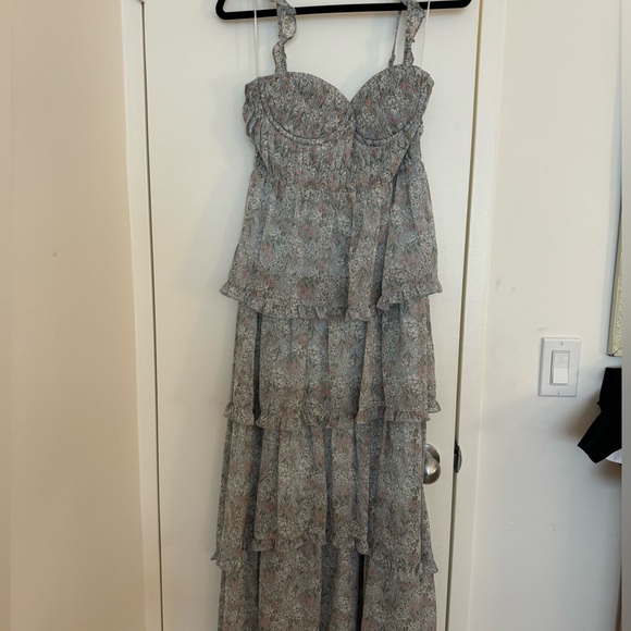 ASTR The Label Women’s Flutter Strap Floral Tiered Maxi Dress in Light Blue - Picture 3 of 6